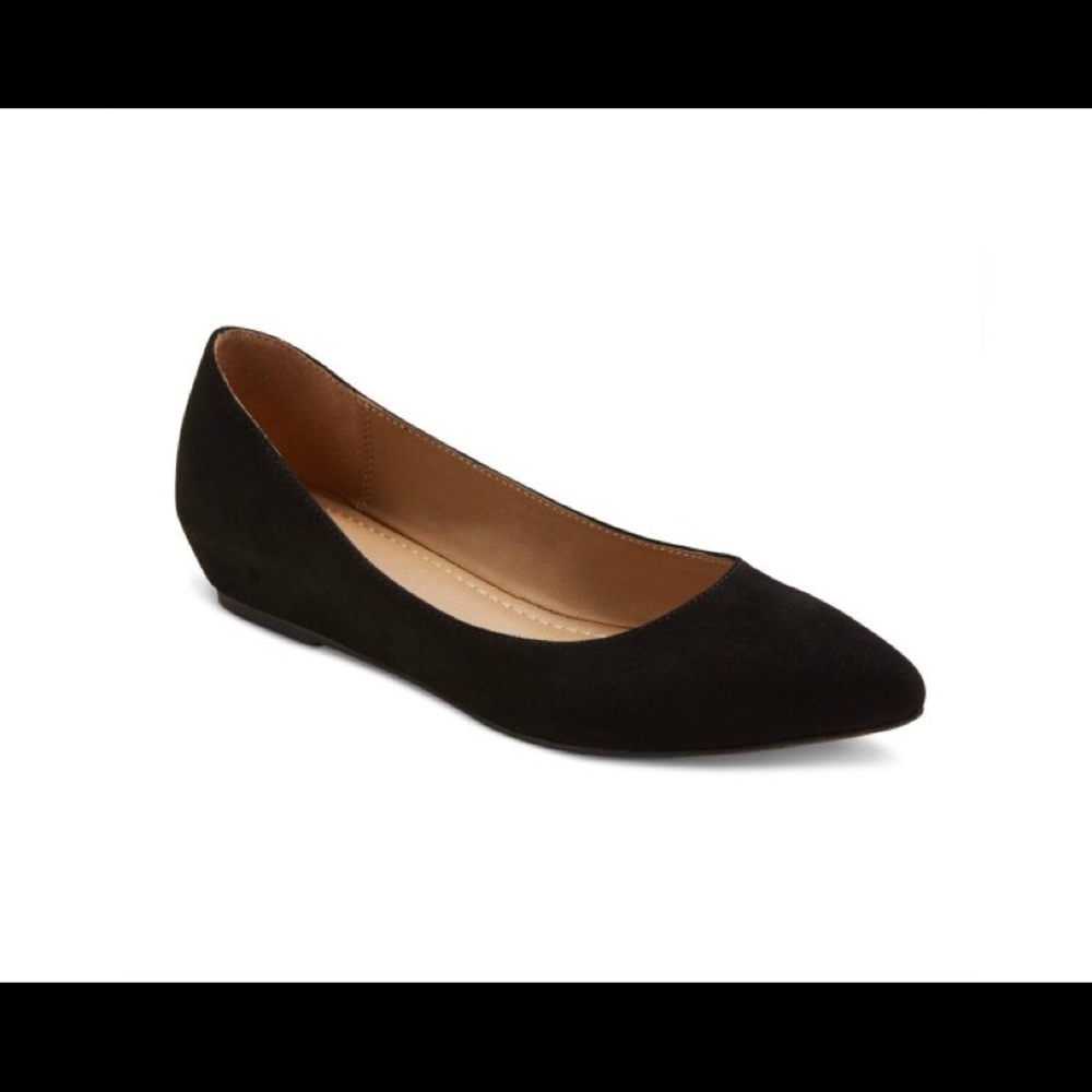 Black flats